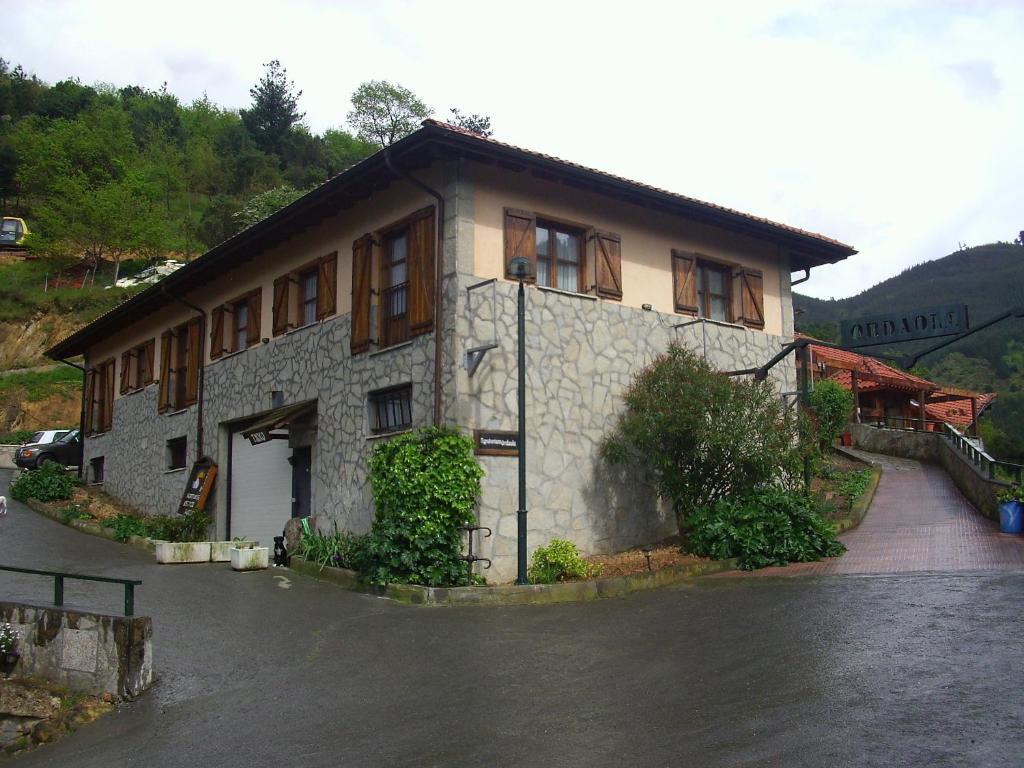 Alonsotegi Agroturismo Ordaola المظهر الخارجي الصورة